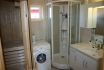 Gardsøya Ferienhaus Nr. 5: Badezimmer und Waschmaschine und Sauna
