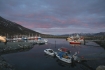 Bootssteg mit Blick über den Fjord